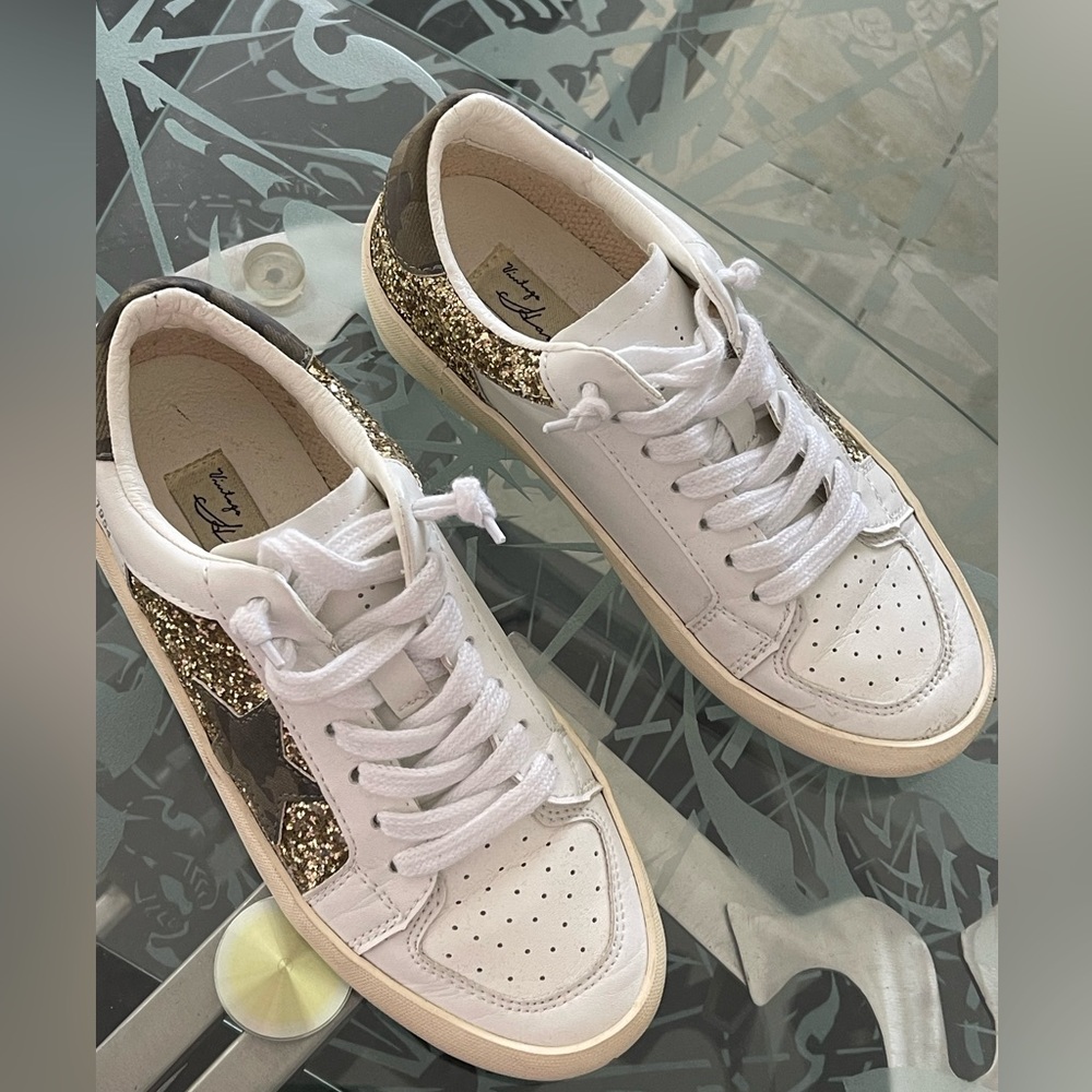 Vintage Havana Shoes